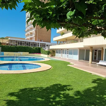 Frente Al Mar Con Terraza Y Piscina Comunitaria En L'escala - Hisp-236-138 * Torroella de Montgrí