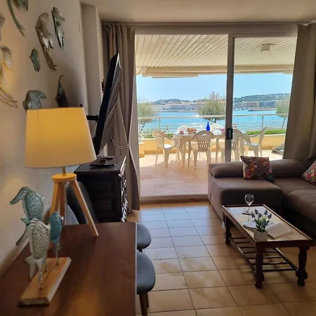 Apartamento Frente Al Mar Con Terraza Y Piscina Comunitaria En L'escala - Hisp-236-138 Torroella de Montgrí